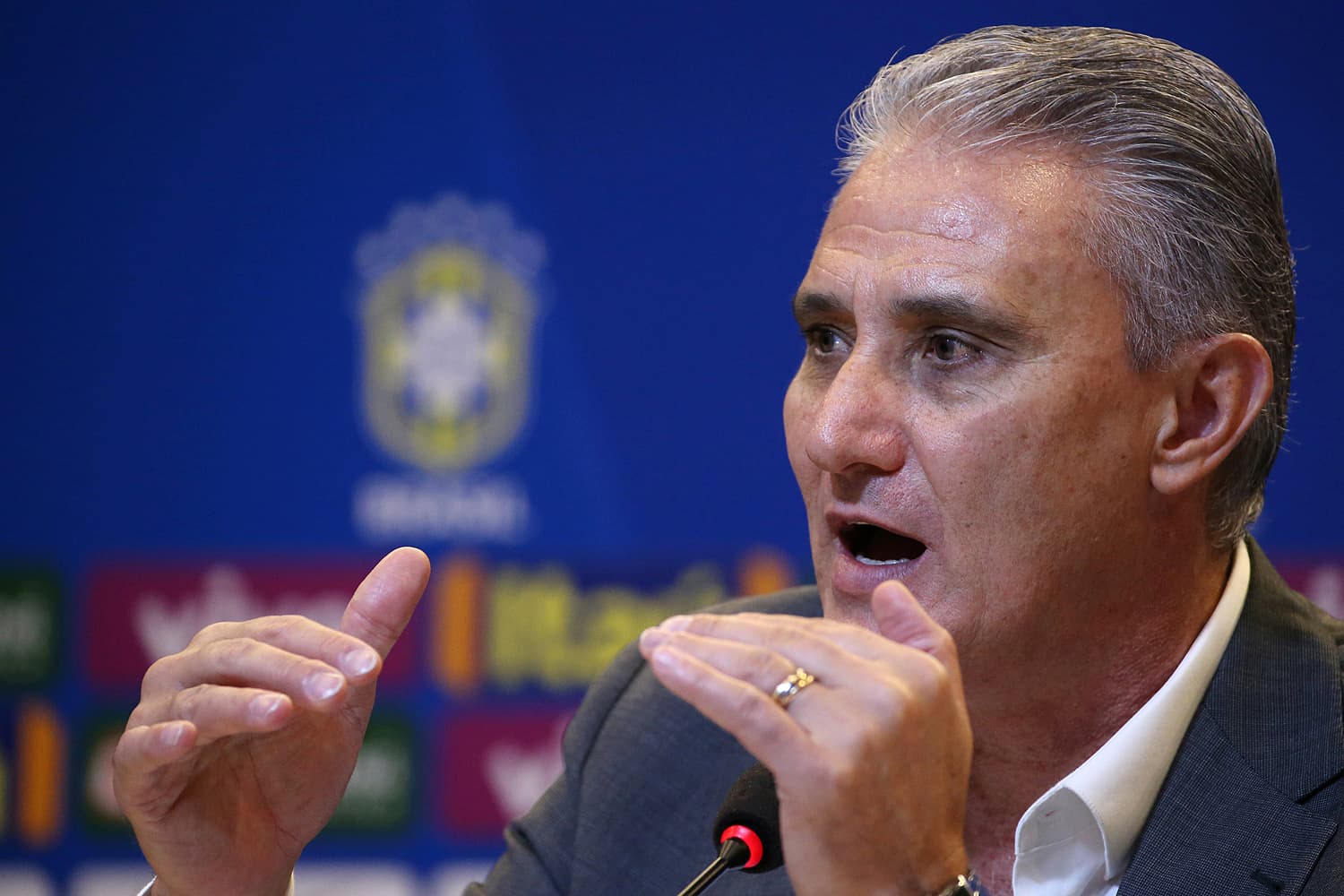 O técnico Tite