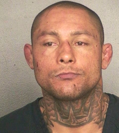 Thiago Silva, lutador do UFC, é preso na Flórida