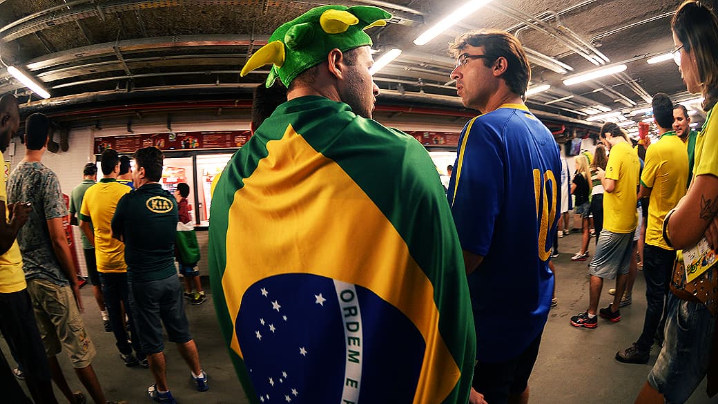 Torcida durante a final da Copa das Confederações no Maracanã