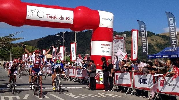 Tour do Rio: Edgardo Simon, da Real Cycling Team, venceu a 1ª etapa