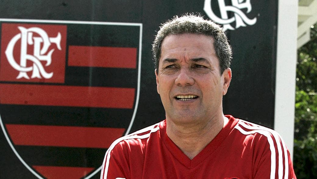 Vanderlei Luxemburgo comandou seu primeiro treinamento na manhã desta quinta-feira