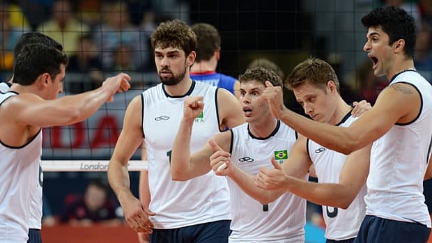 Brasil comemora ponto contra a Rússia: seleção conquistou a segunda vitória em Londres