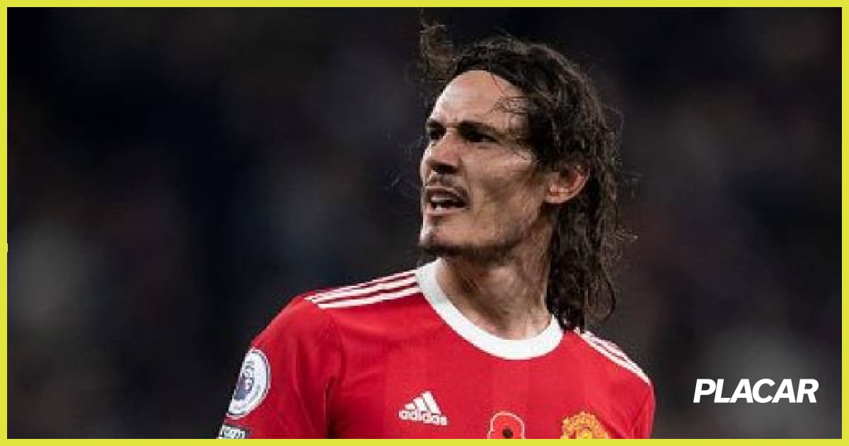 Cavani é cobiçado por Corinthians, Juventus e outros clubes -