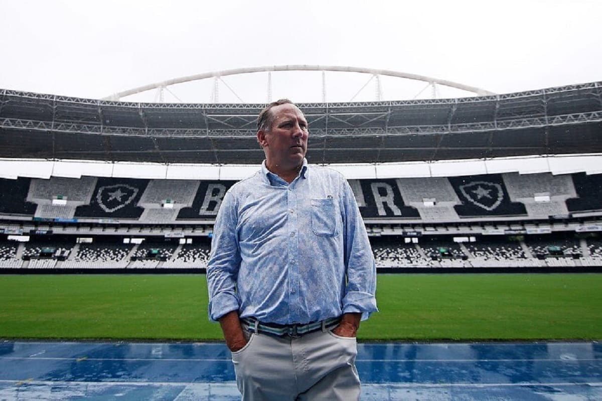 John Textor, fala sobre projeções para o Botafogo em live -