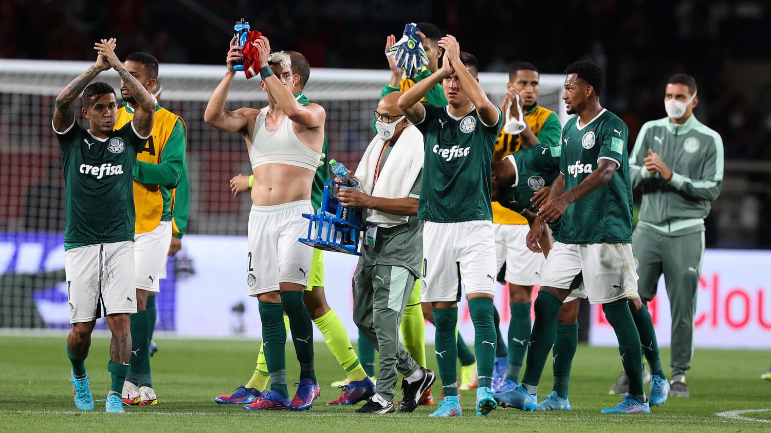 Abel deve manter a mesma equipe da vitória por 2 a 0 sobre o Al Ahly -