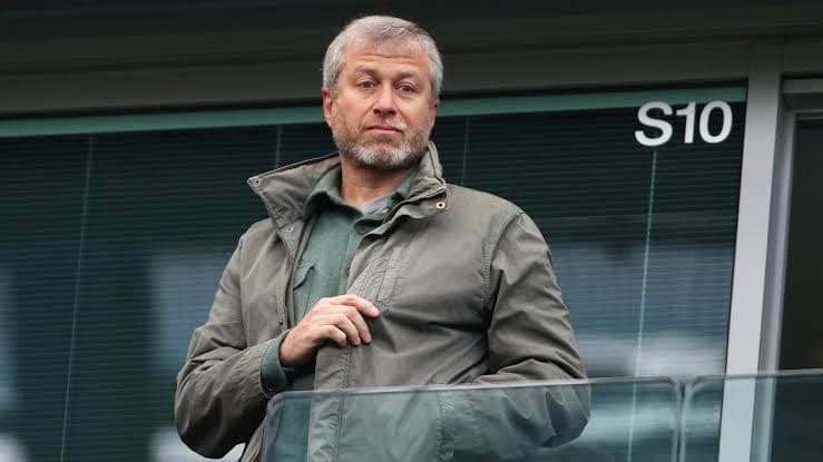 Roman Abramovich é apontado como influente e próximo a Putin -