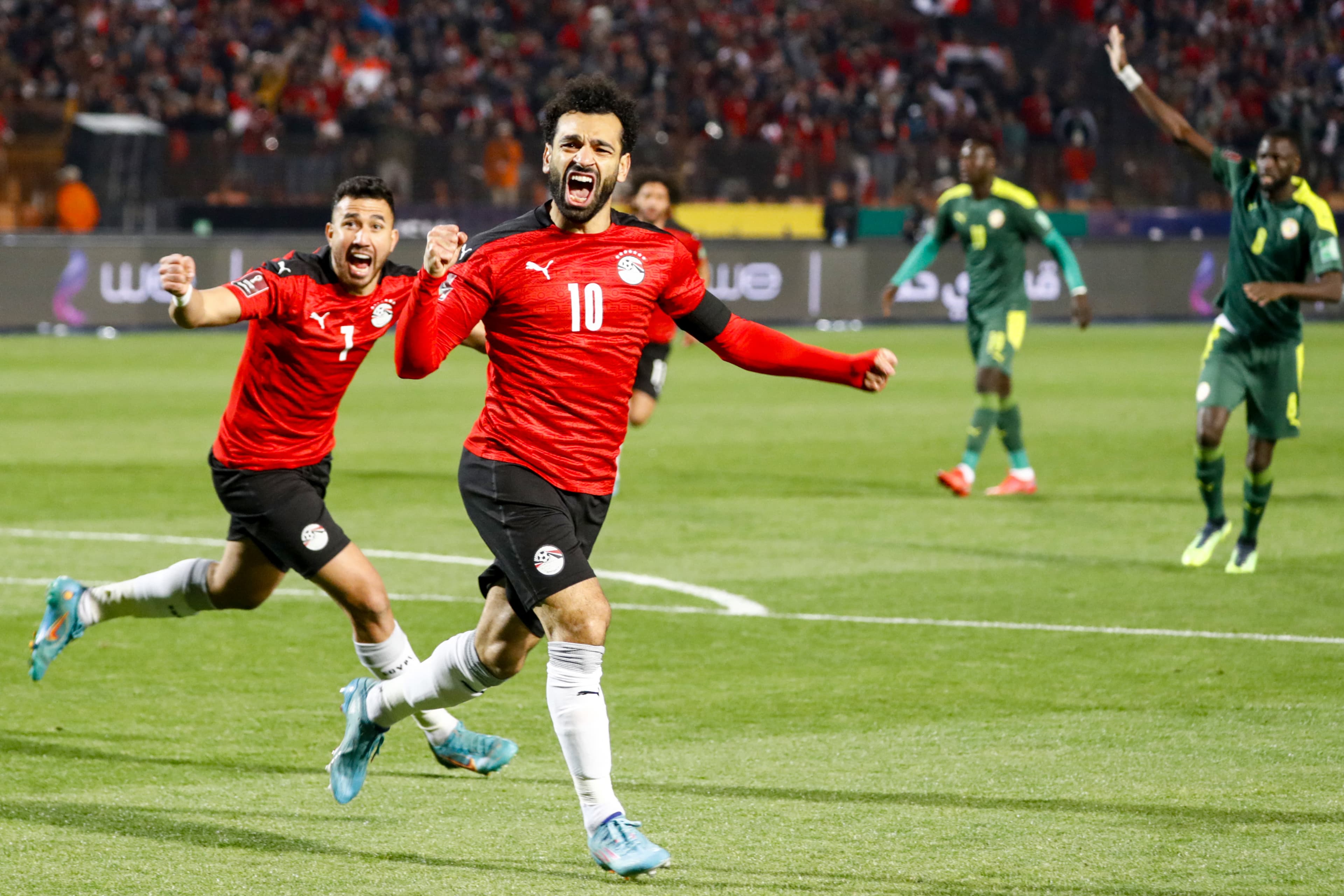 Mohamed Salah comemora gol da vitória nas eliminatórias