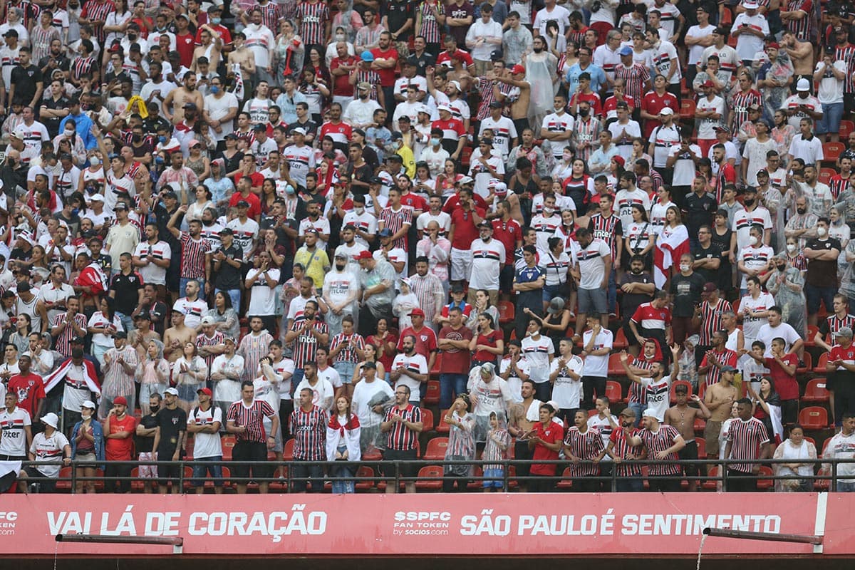Estádios em São Paulo poderão ter lotação máxima pela primeira vez desde o início da pandemia -