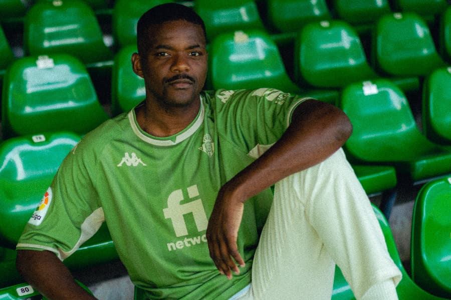 Em prol de um planeta mais sustentável, clube estreia camisa eco, em jogo neste domingo -