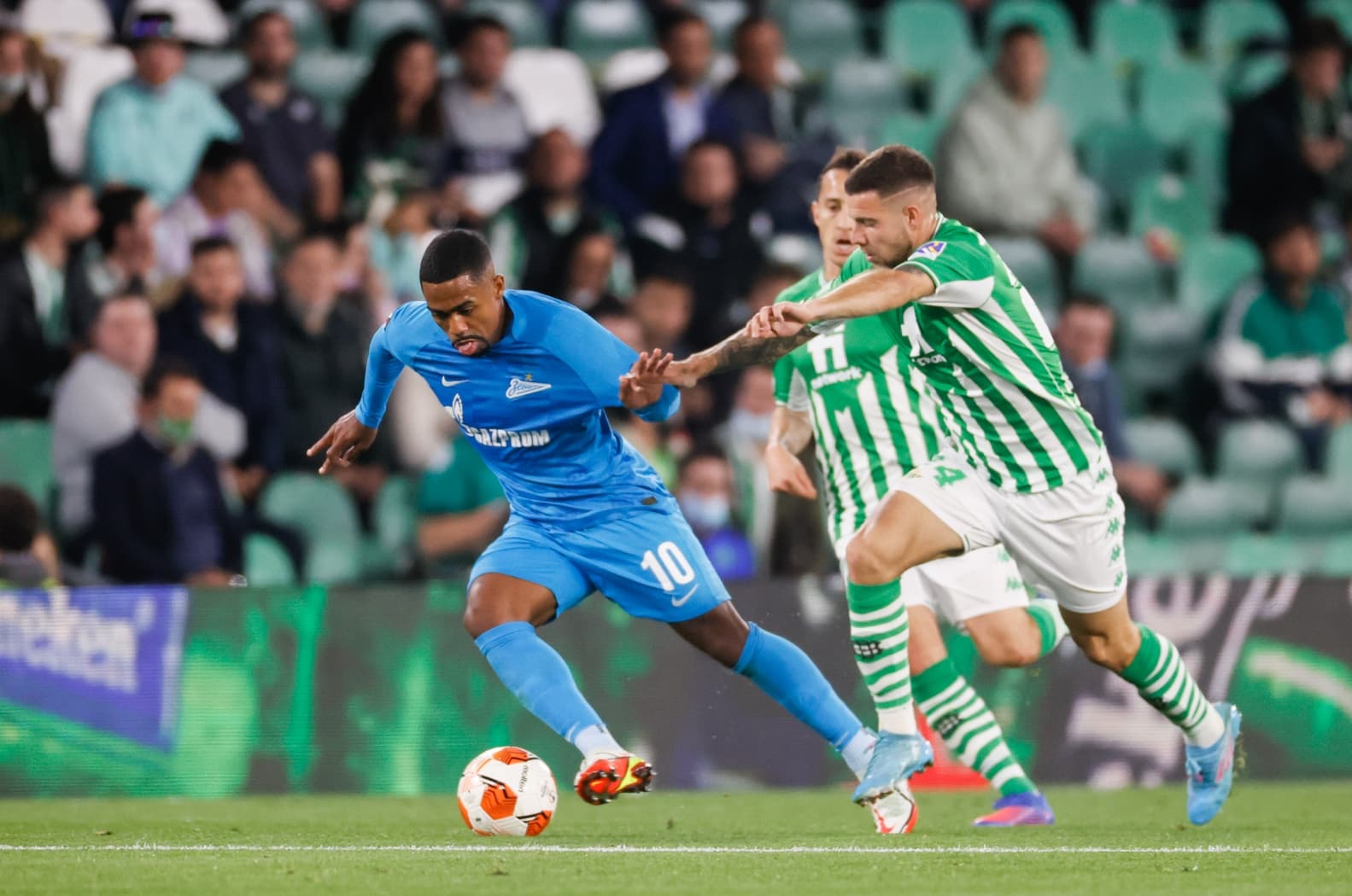 Malcom, atacante do Zenit, é um dos principais brasileiros atuando na Rússia -