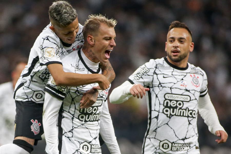 Corinthians vai em bisca da quarta vitória consecutiva na temporada -