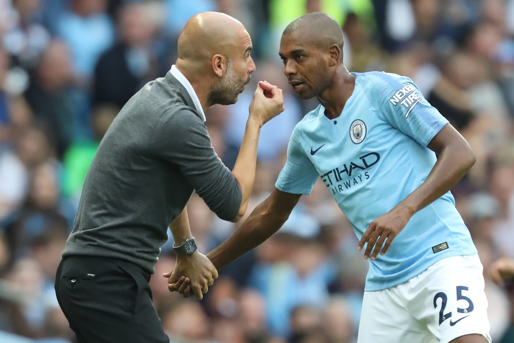 Fernandinho foi um dos jogadores preferidos de Guardiola no Manchester City -