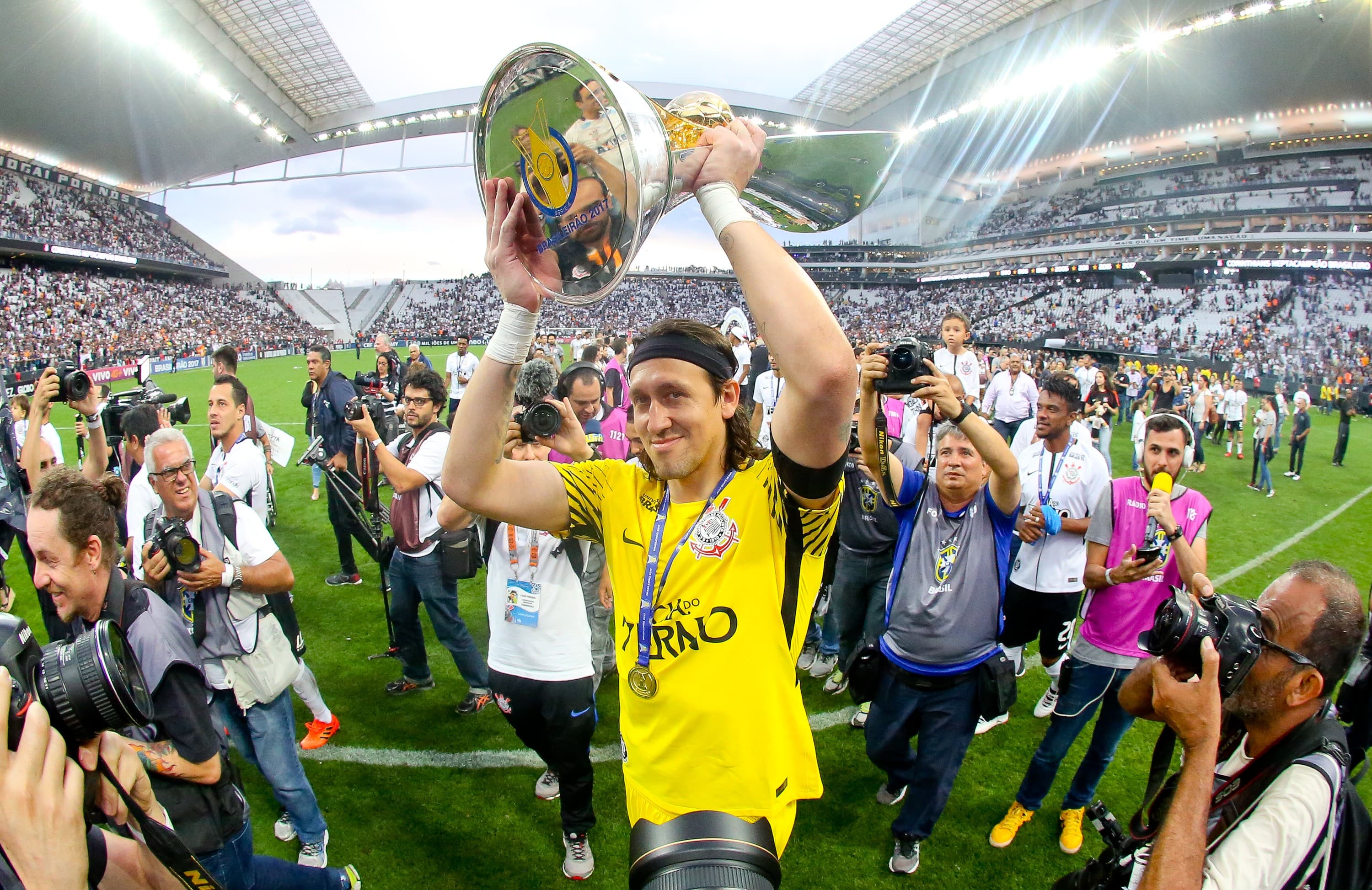 Cássio é um dos maiores vencedores de títulos da história do Corinthians -