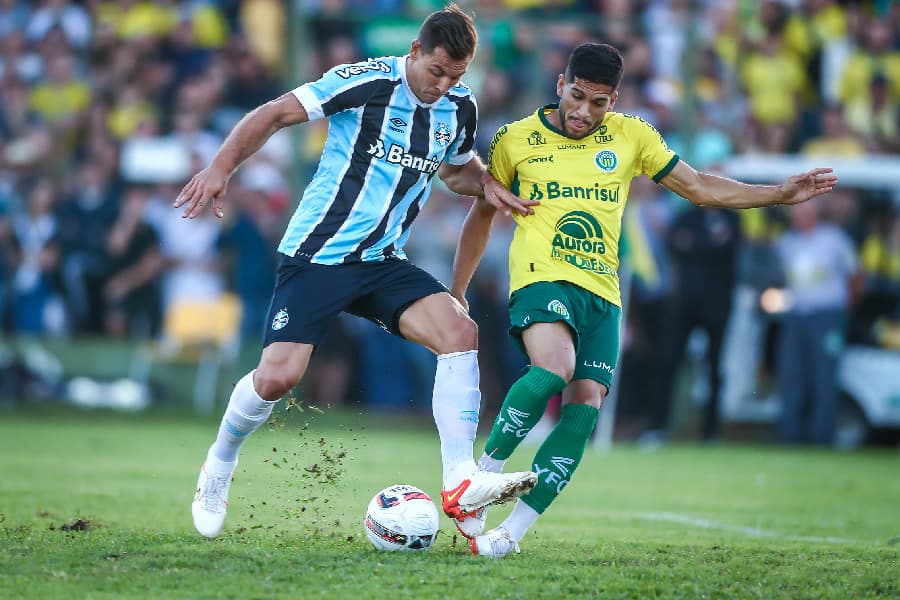 Grêmio recebe Ypiranga pela final do Gaúcho, às 16h30 (de Brasília) -