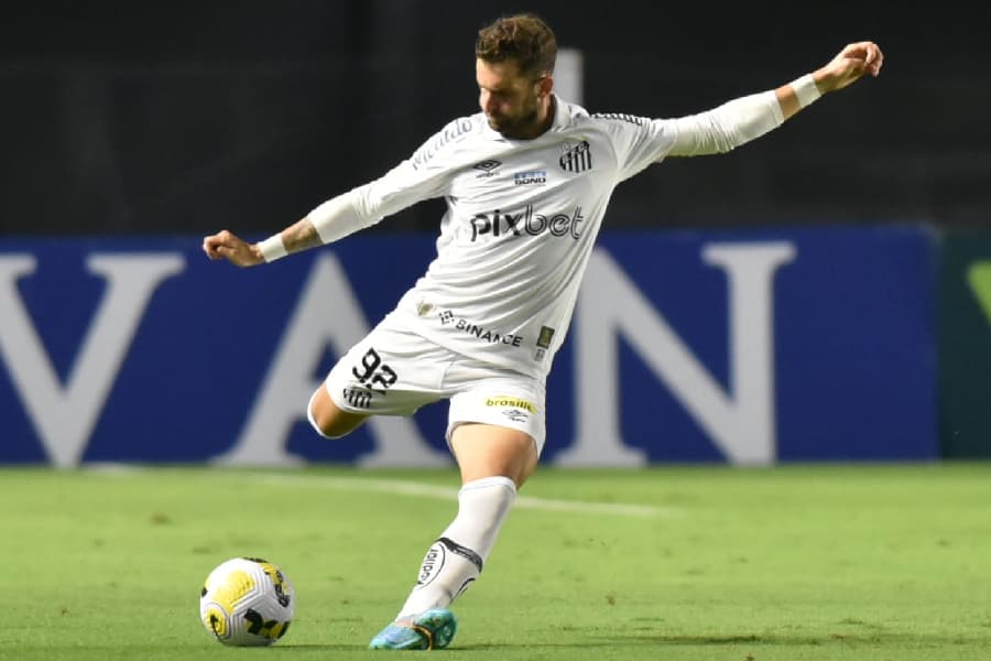 O Peixe precisa de mais de um gol de diferença para garantir vaga nas oitavas -