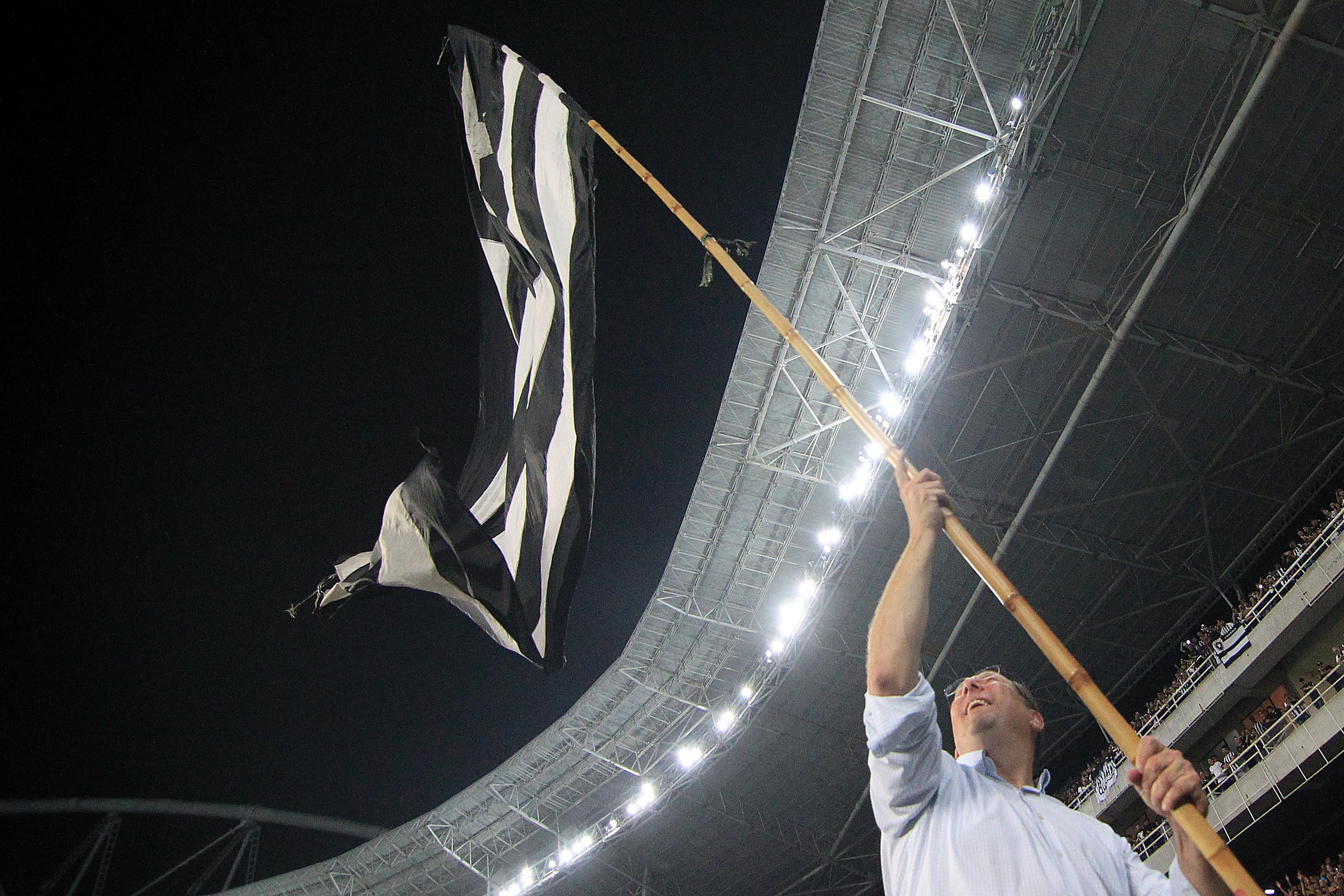 Brasileirão 2026 tem 6 SAFs e 5 gramados sintéticos; veja lista