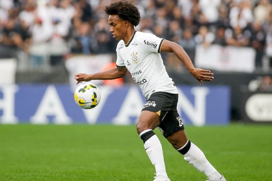 Com WIllian, Corinthians tenta reassumir a liderança do Brasileiro -
