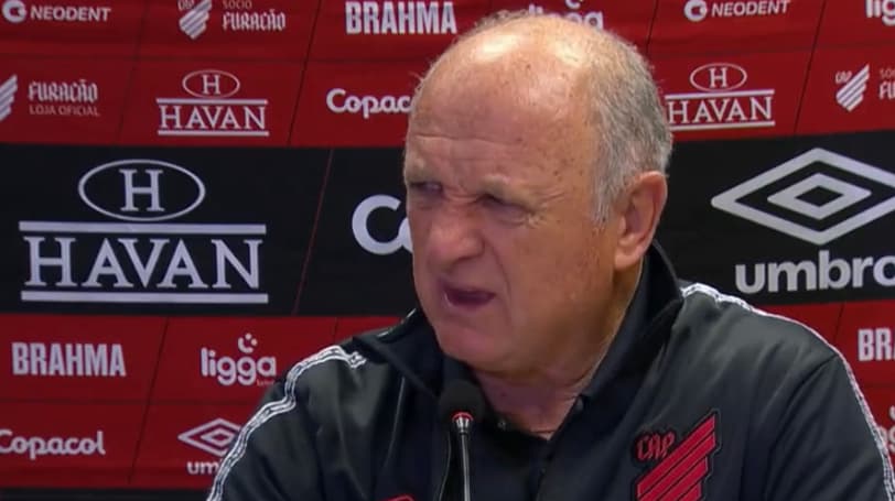 Felipão reclamou de arbitragem e ironizou Flamengo -