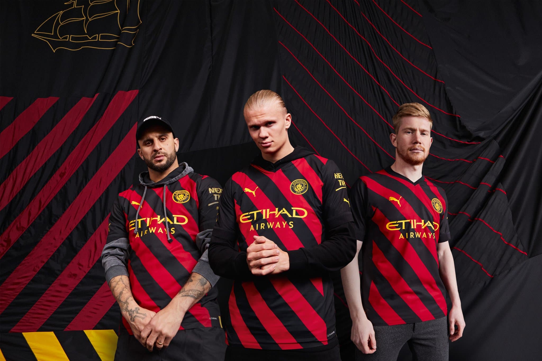 Novo uniforme do Manchester City revive anos 60 -