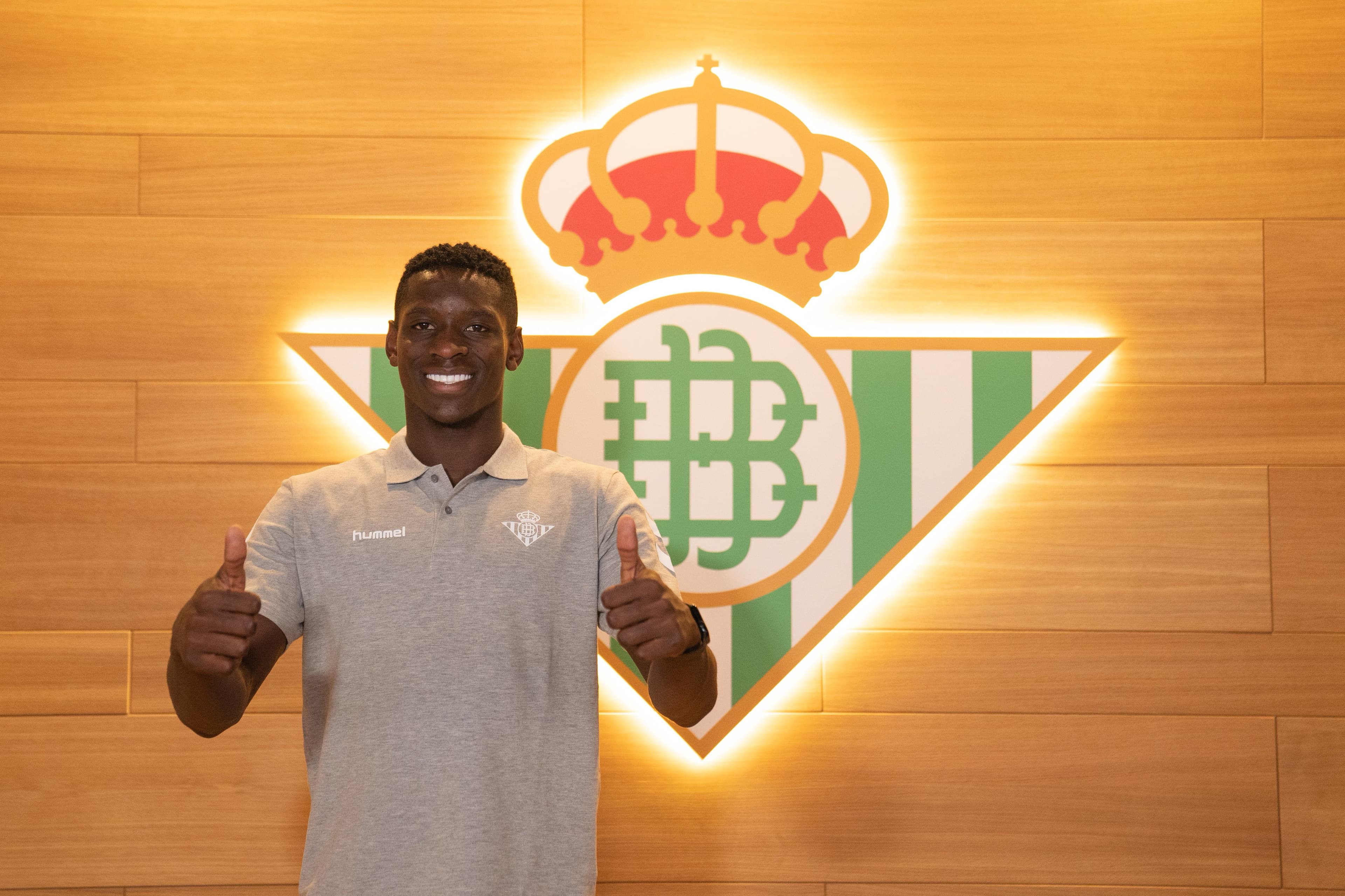 Luiz Henrique chegou ao Bétis após se destacar no Fluminense -
