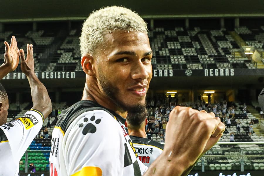 Nathan, reforço assinou com o Peixe até 2026 -