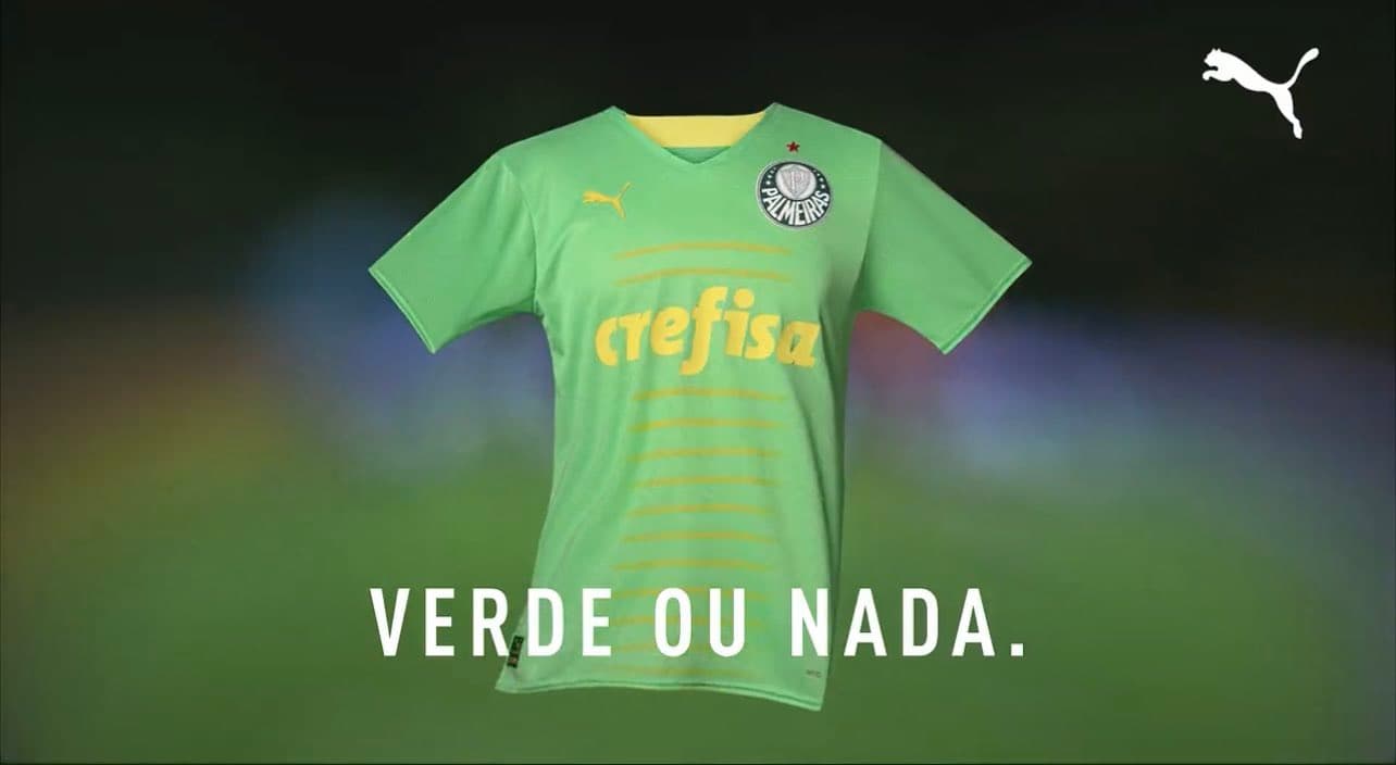 Nova camisa chega a ser vendida por 399 reais -