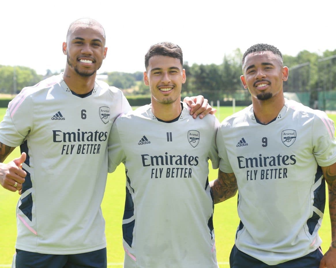 Os "Gabis" do Arsenal: Magalhães, Martinelli e Jesus -