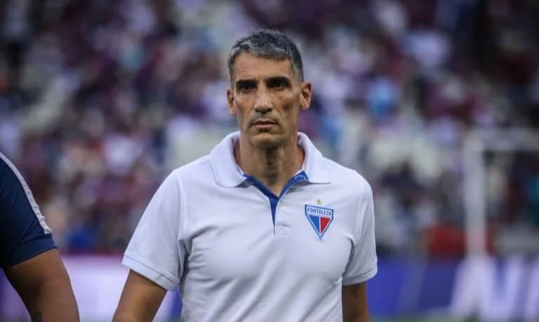 Juan Pablo Vojvoda, técnico do Fortaleza -