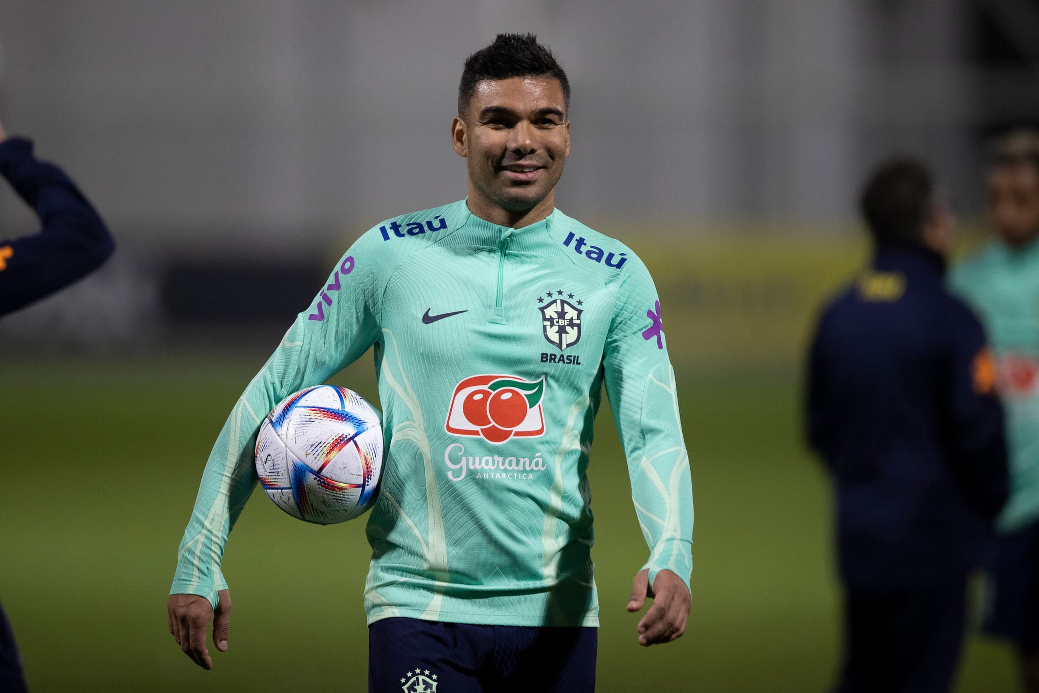 Casemiro teve atuação destacada na estreia -