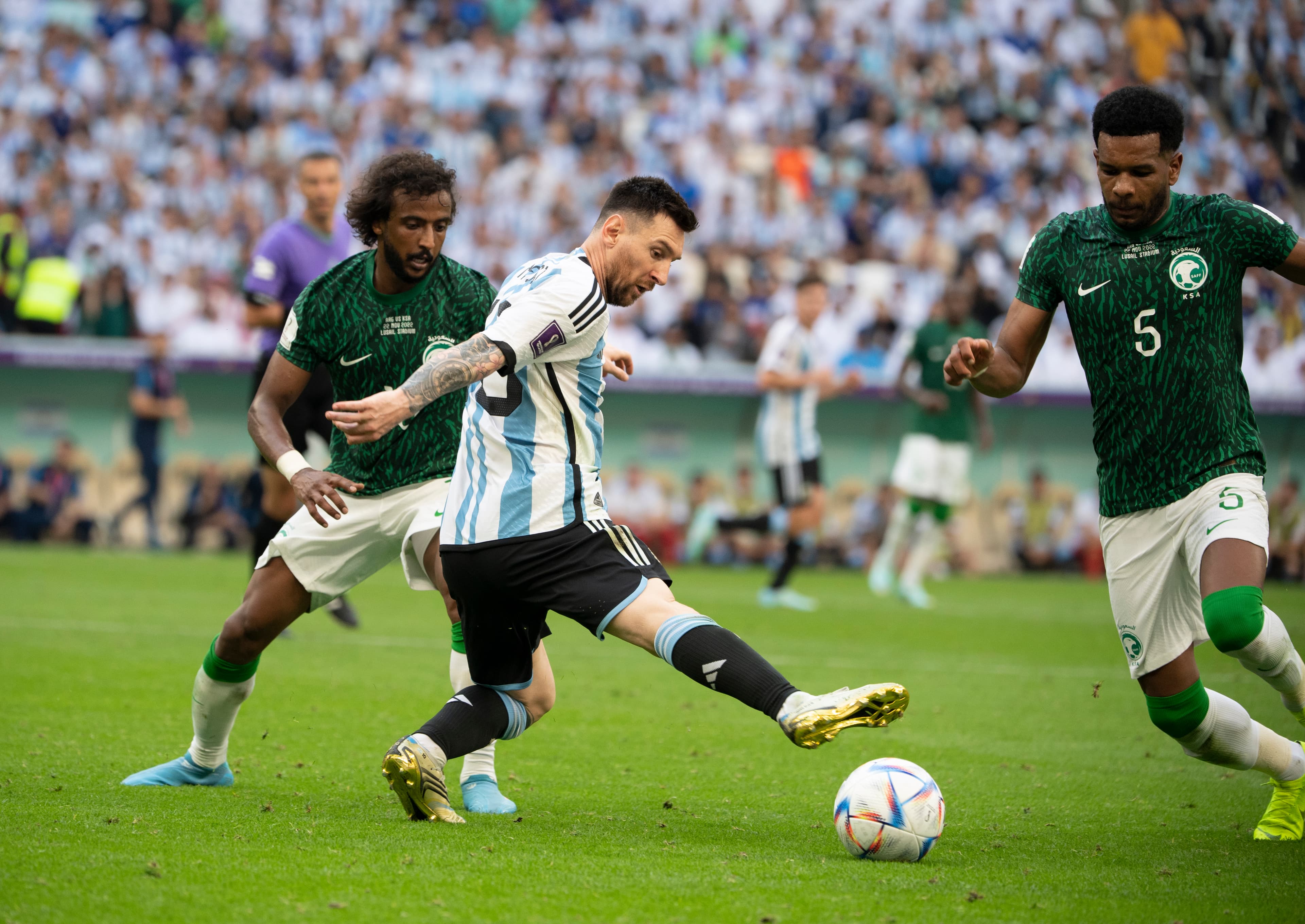 Argentina surpreende na estreia do Mundial, no Catar -