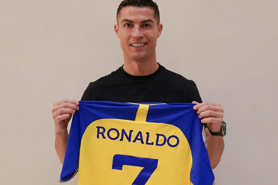 Cristiano Ronaldo foi anunciado pelo Al-Nassr, da Arábia Saudita