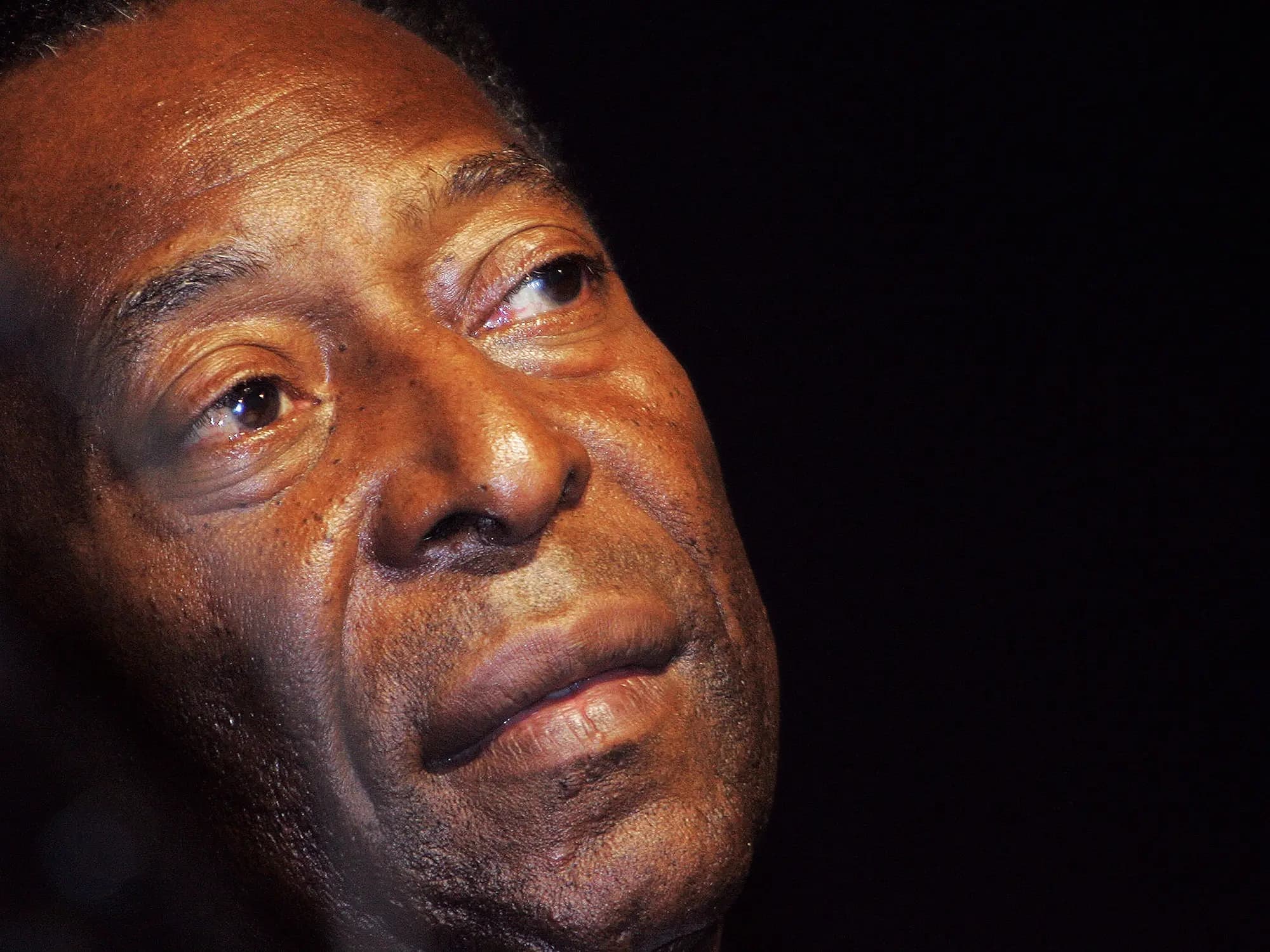 Pelé desmentiu boatos sobre sua saúde -