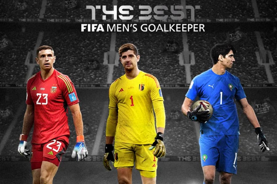 Martínez, Courtois e Bono são os goleiros finalistas ao prêmio The Best -