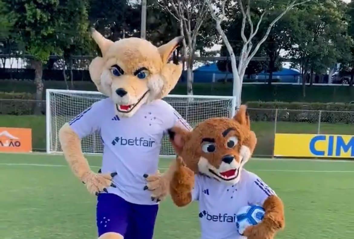 Cruzeiro anunciou novos mascotes e torcida reagiu negativamente