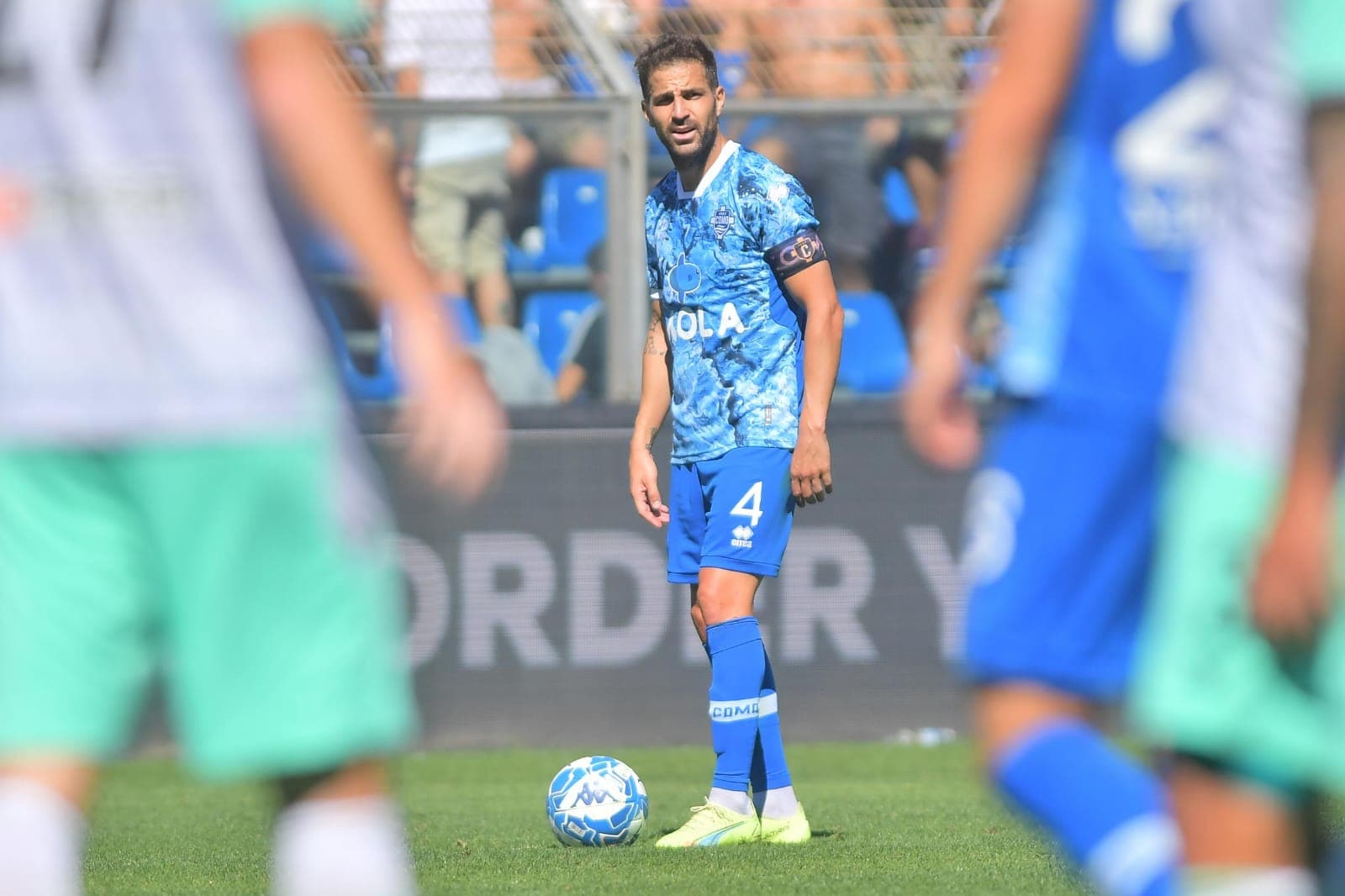 Cesc Fàbregas anuncia aposentadoria como jogador para ser técnico do Como B, da Itália - Foto: Divulgação/Como