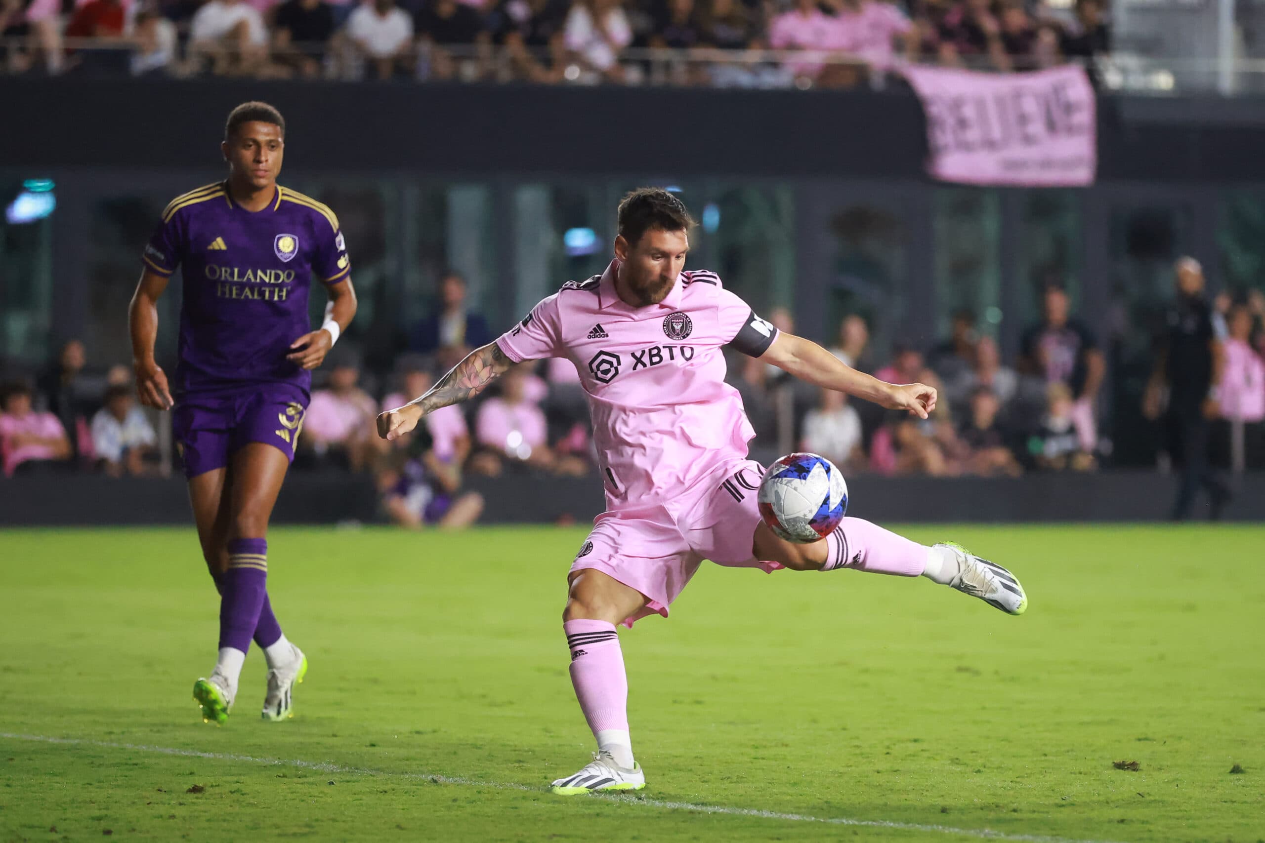 Lionel Messi marca pelo Inter Miami diante do Orlando City, pela Leagues Cup