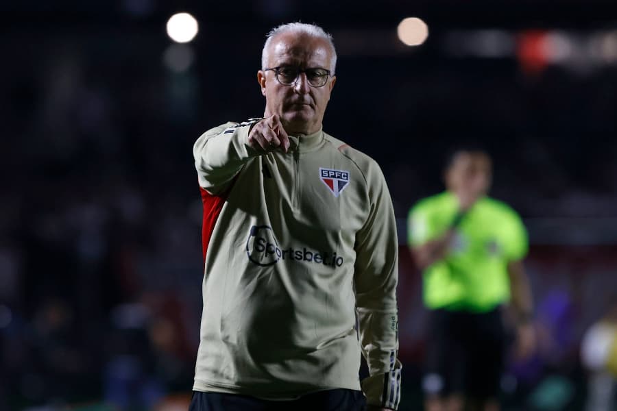 Dorival persegue o 14º título da carreira de treinador - Rubens Chiri/São Paulo FC