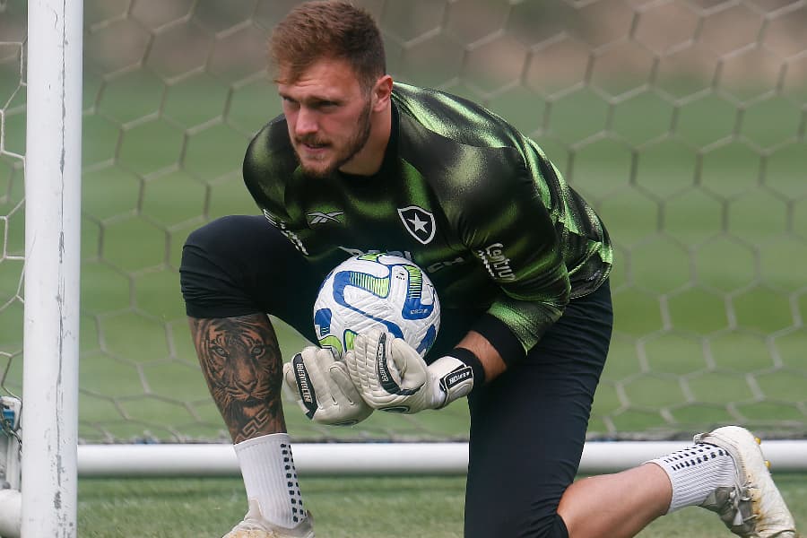 Perri, do Botafogo, estará nos próximos compromissos da seleção - Vítor Silva/Botafogo