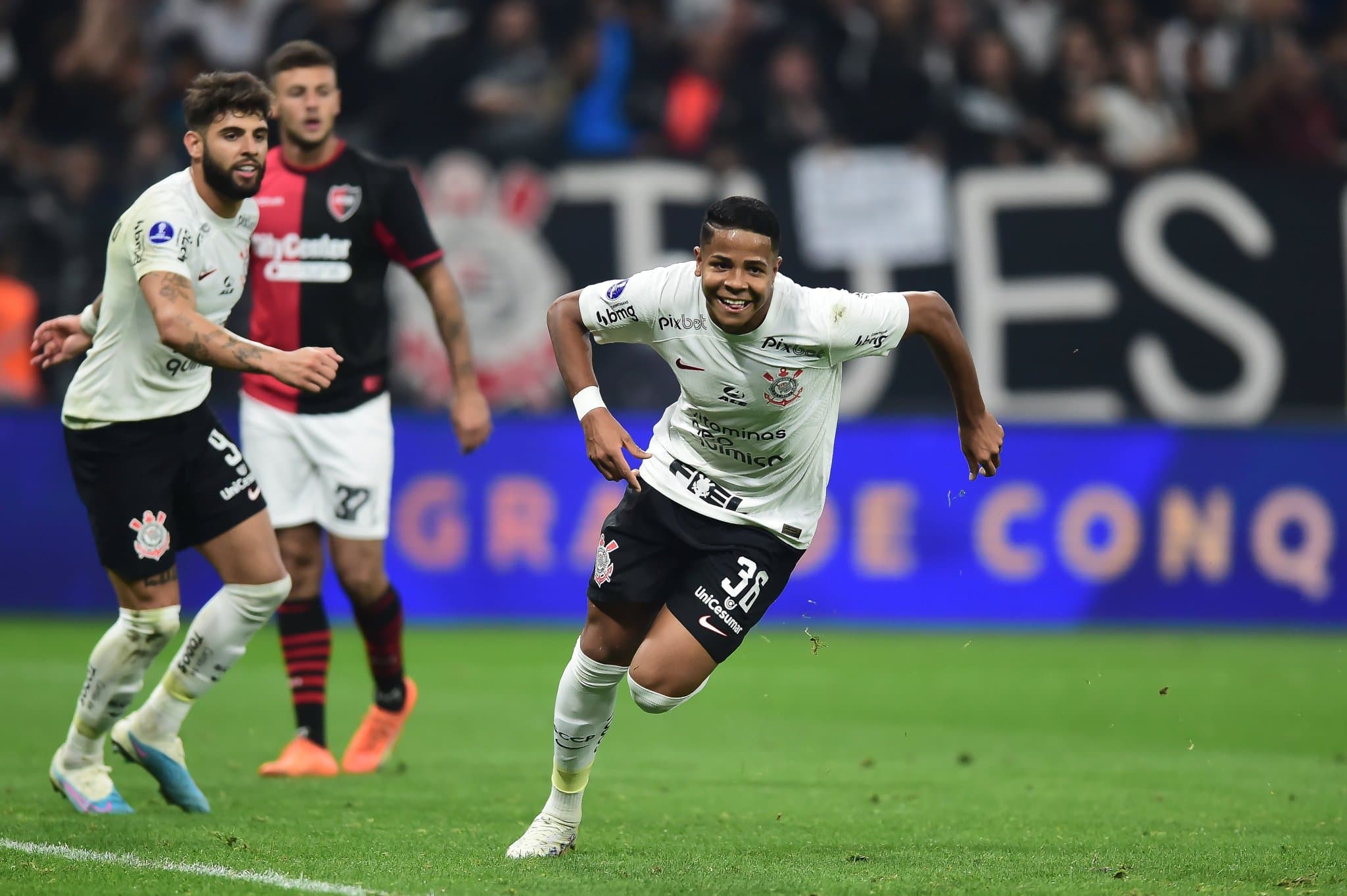 Wesley marcou na vitória do Corinthians – Divulgação / Conmebol