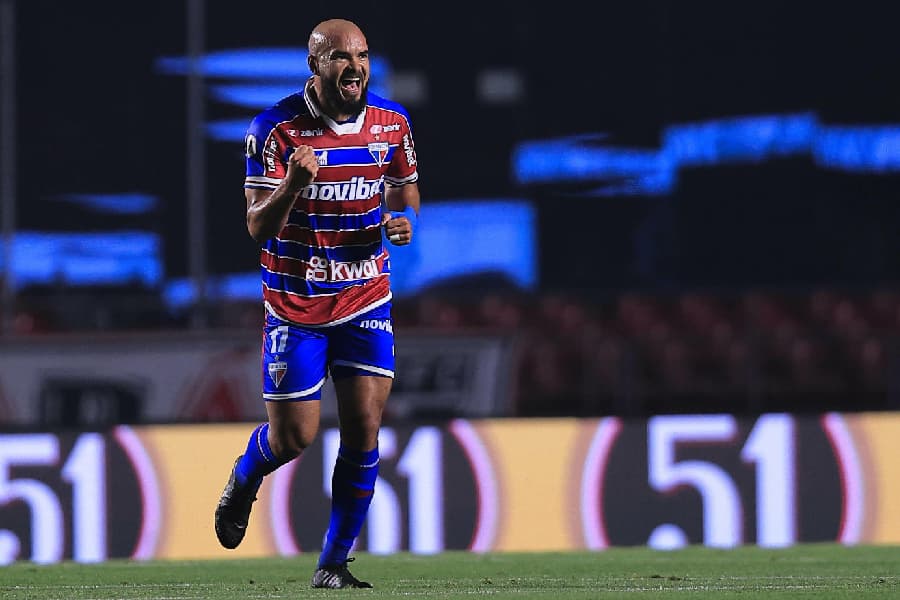 Zé Welison festeja primeiro gol do Fortaleza no Morumbi - Ettore Chiereguini/ Agif/Gazeta Press