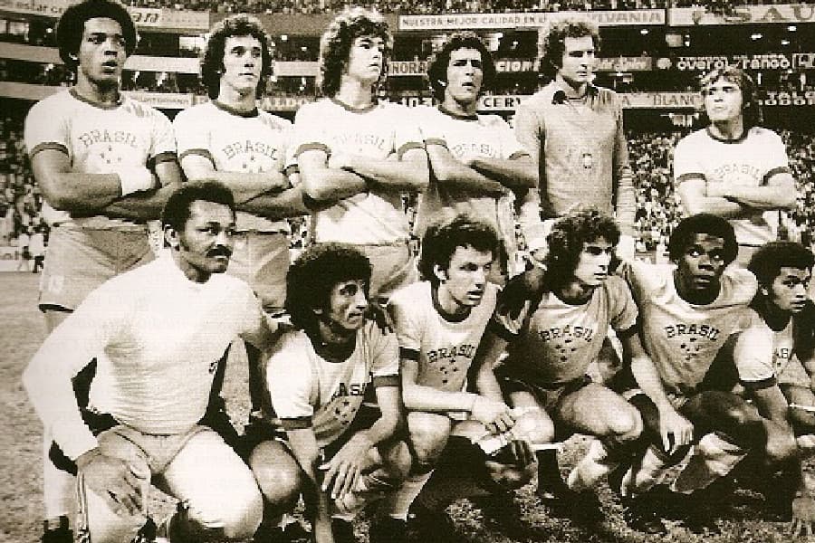Seleção brasileira posada durante o Pan de 1975