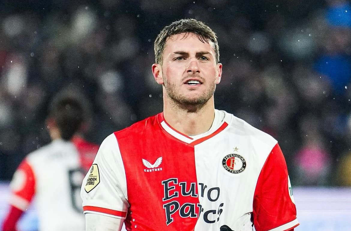 Santiago Giménez, artilheiro mexicano do Feyenoord - Divulgação / Feyenoord