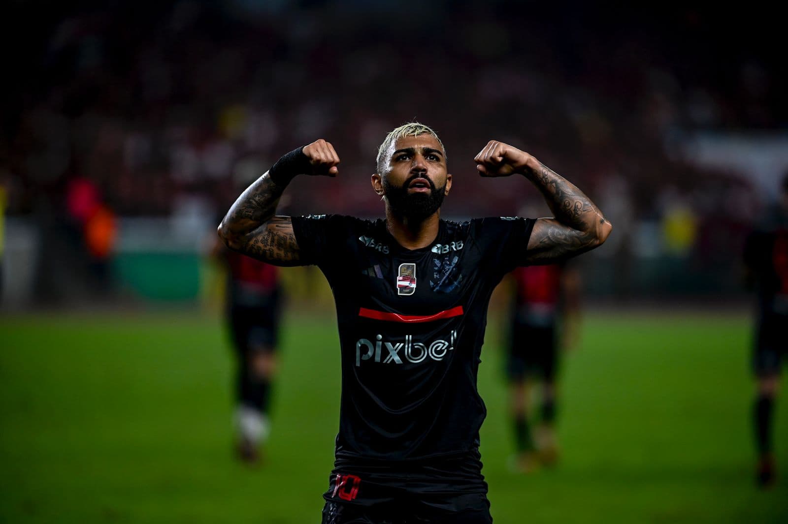 Gabigol marca em chance como titular e Flamengo vence no Cariocão