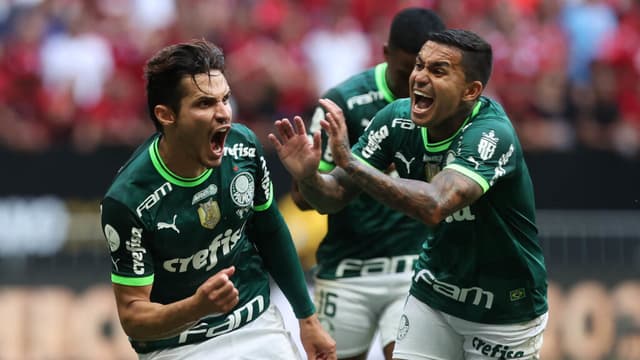 Dudu e Veiga comemoram na final da Supercopa do Brasil - Cesar Greco/Palmeiras