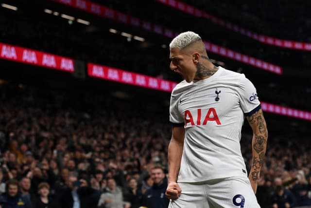 Richarlison soma gols na Premier League pelo Tottenham - Glyn Kirk/AFP