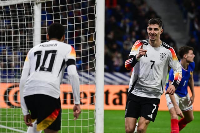Havertz festeja segundo tento da Alemanha sobre a França - Olivier CHASSIGNOLE / AFP