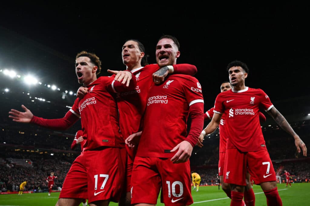 Real Madrid monitora meia argentino do Liverpool