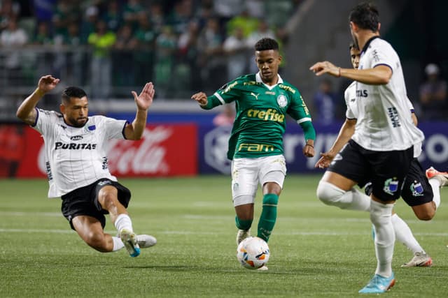 Estevão é uma das maiores promessas do futebol brasileiro - EFE/ Sebastiao Moreira