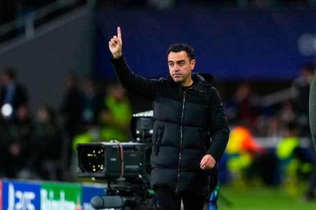 Xavi deve continuar no Barcelona para a próxima temporada - EFE/Alejandro García