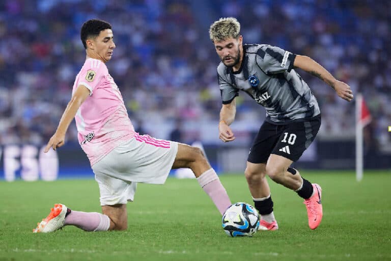 Time de Gaules empresta craques para campeão da Kings League